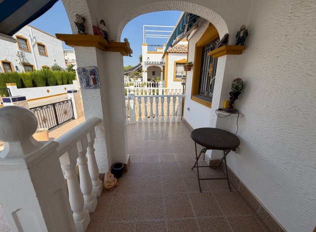 Herverkoop - Rijwoning - Orihuela - Entre Naranjos