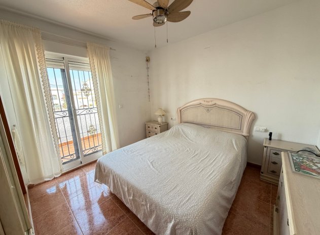 Herverkoop - Rijwoning - Orihuela - Entre Naranjos