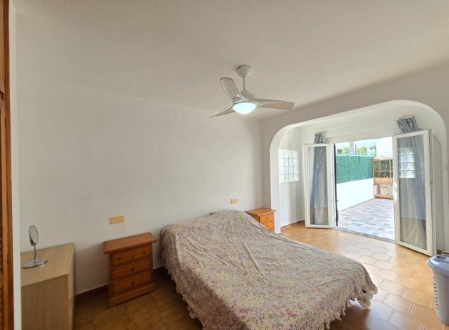 Herverkoop - Rijwoning - Villamartin - Los Dolses