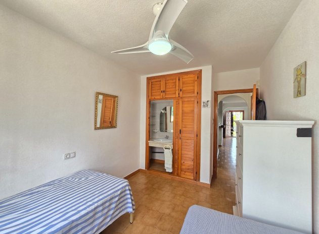 Herverkoop - Rijwoning - Villamartin - Los Dolses
