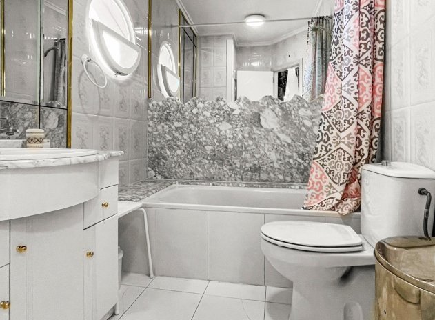 Resale - Apartment / Flat * - Orihuela Costa * - Los Altos *