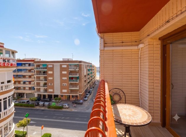 Wiederverkauf - Wohnung - Playa del Acequion