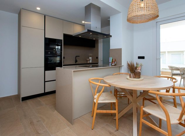 Reventa - Apartamento / Piso - Algorfa