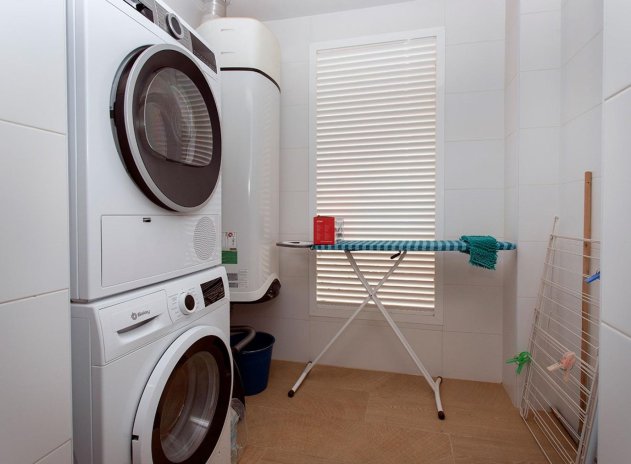 Reventa - Apartamento / Piso - Algorfa