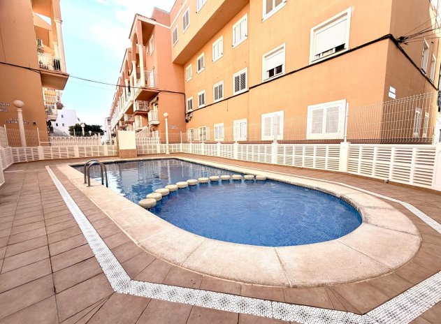 Herverkoop - Appartement - Torrevieja - La Mata