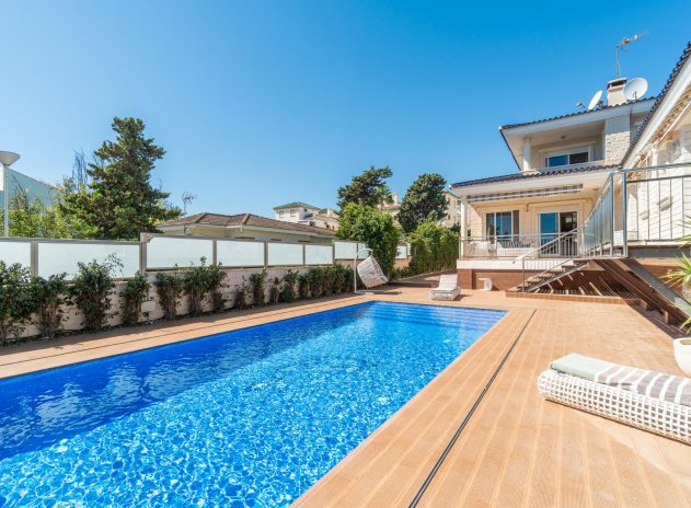 Herverkoop - Villa - Torrevieja - La Mata