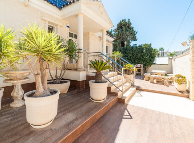 Herverkoop - Villa - Torrevieja - La Mata