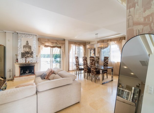 Herverkoop - Villa - Torrevieja - La Mata