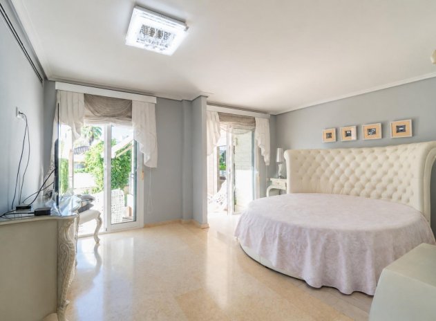 Herverkoop - Villa - Torrevieja - La Mata