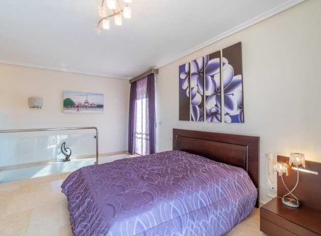 Herverkoop - Villa - Torrevieja - La Mata
