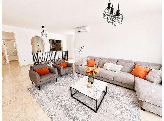 Herverkoop - Villa - Orihuela Costa - Las Ramblas