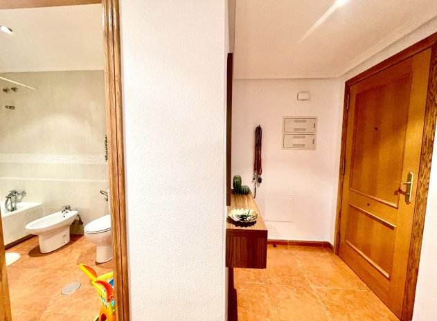 Herverkoop - Appartement - Catral - pueblo