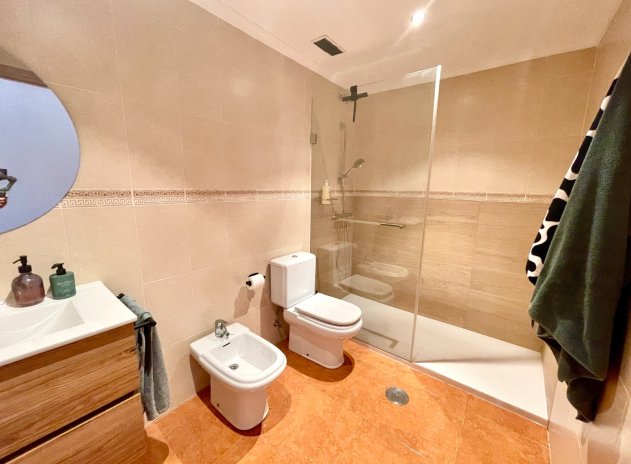 Herverkoop - Appartement - Catral - pueblo