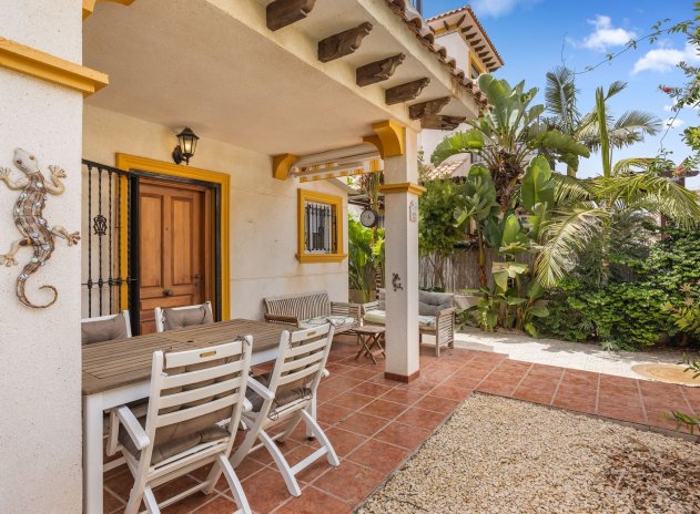 Resale - Villa * - Lomas de Cabo Roig *