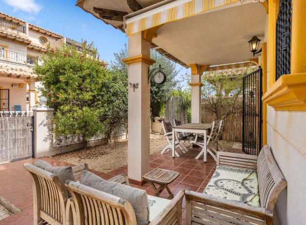 Resale - Villa * - Lomas de Cabo Roig *