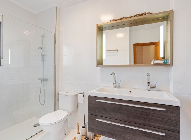 Resale - Villa * - Lomas de Cabo Roig *