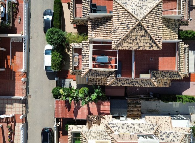 Resale - Villa * - Lomas de Cabo Roig *