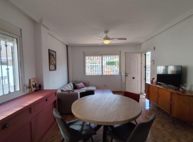 Wiederverkauf - Wohnung - Orihuela Costa - Campoamor