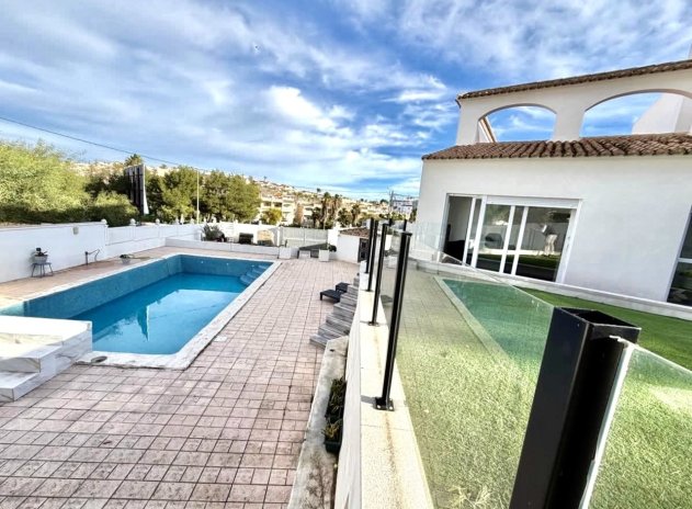 Herverkoop - Villa - Villamartin - Villamartín