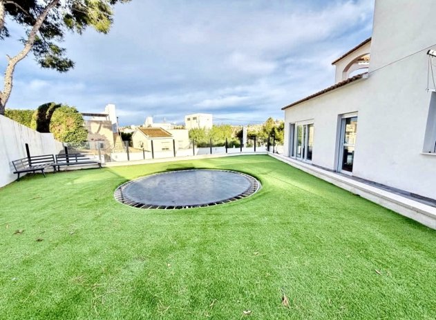 Herverkoop - Villa - Villamartin - Villamartín