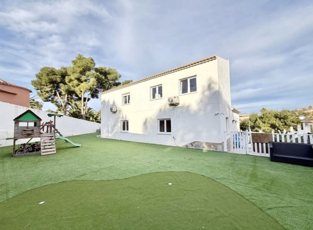 Herverkoop - Villa - Villamartin - Villamartín