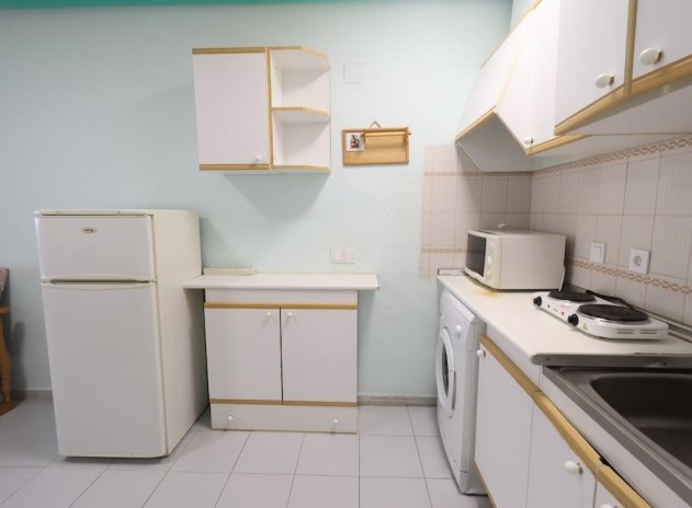 Revente - Appartement - Torrevieja - La Siesta