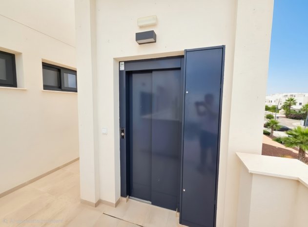 Revente - Appartement - Pilar de la Horadada