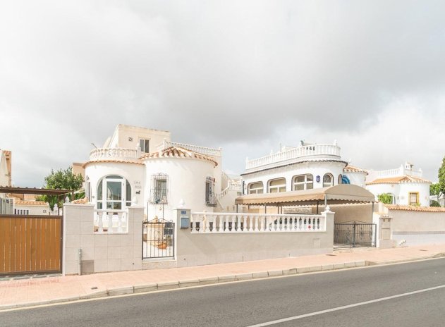 Revente - Villa - Orihuela Costa - La Florida