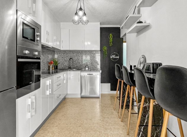 Herverkoop - Appartement - Torrevieja - La Siesta