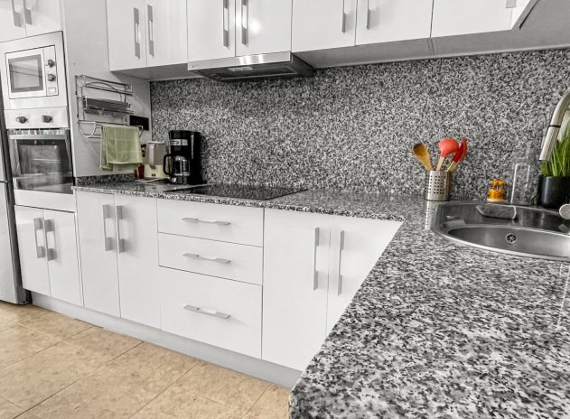 Herverkoop - Appartement - Torrevieja - La Siesta