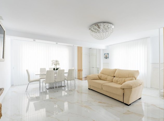 Herverkoop - Rijwoning - Torrevieja - Punta Prima