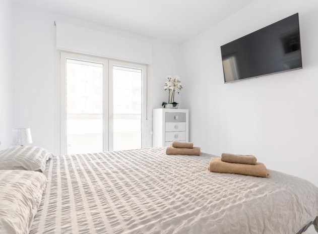 Herverkoop - Rijwoning - Torrevieja - Punta Prima