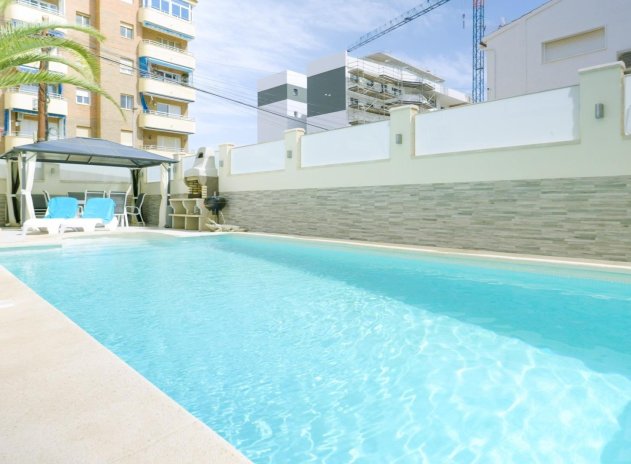 Herverkoop - Rijwoning - Torrevieja - Punta Prima