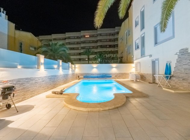 Herverkoop - Rijwoning - Torrevieja - Punta Prima