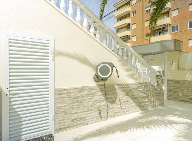 Herverkoop - Rijwoning - Torrevieja - Punta Prima