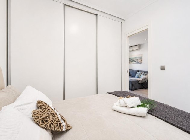 Wiederverkauf - Wohnung - Torrevieja - Playa del Cura