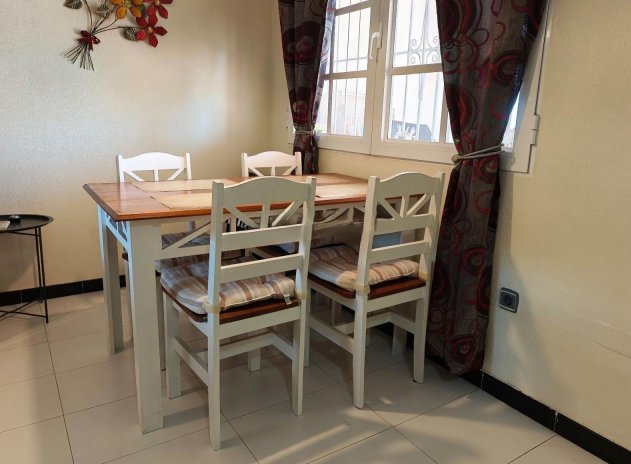 Revente - Appartement - Torrevieja - La Siesta