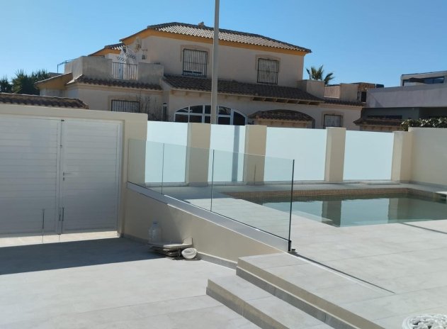 Herverkoop - Villa - Torrevieja - Torreblanca