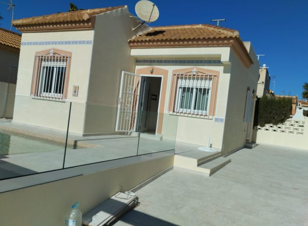 Herverkoop - Villa - Torrevieja - Torreblanca
