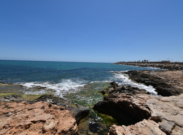 Herverkoop - Rijwoning - Torrevieja - Lago Jardín