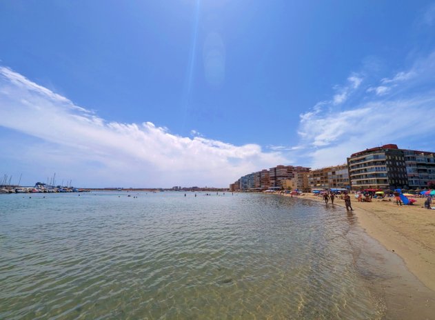 Herverkoop - Rijwoning - Torrevieja - Lago Jardín