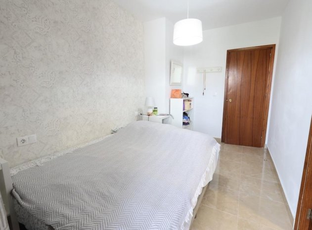 Resale - Apartment / Flat * - Orihuela Costa * - La Regia *