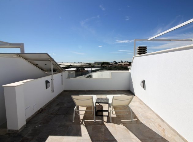 Obra nueva - Villa - Pilar de la Horadada