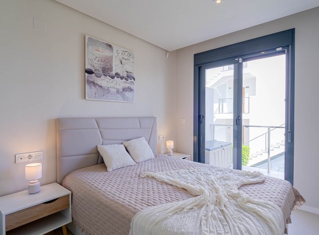 Revente - Appartement - Punta Prima