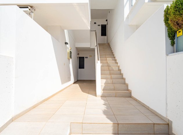 Revente - Appartement - Punta Prima