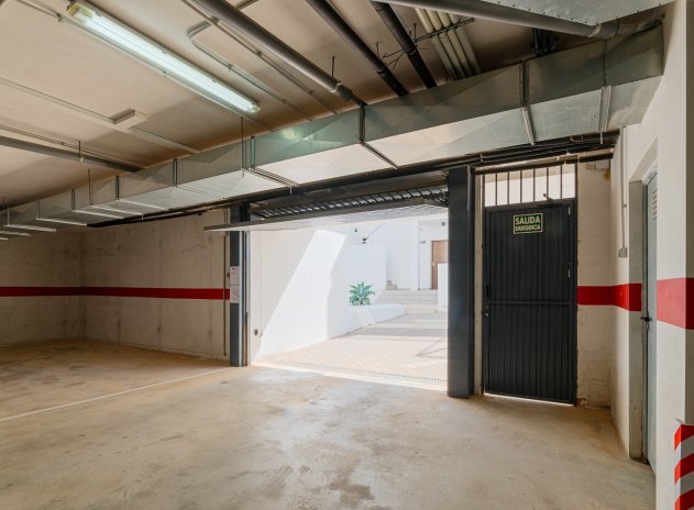 Revente - Appartement - Punta Prima