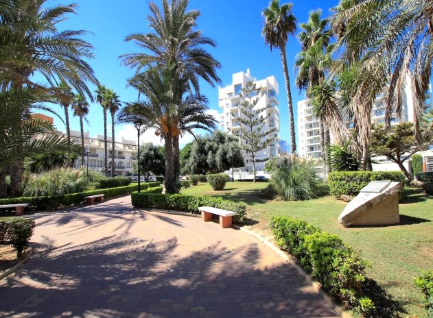Resale - Apartment / Flat * - La Mata *
