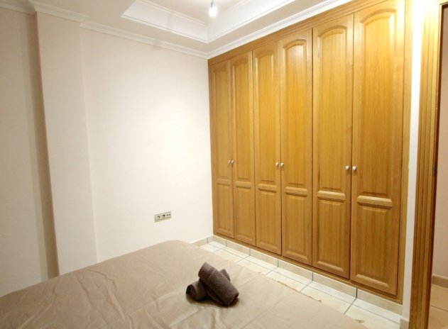 Resale - Apartment / Flat * - La Mata *