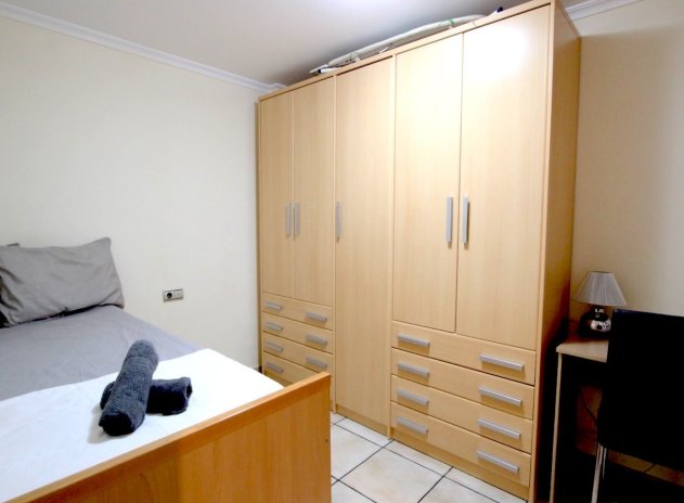 Resale - Apartment / Flat * - La Mata *