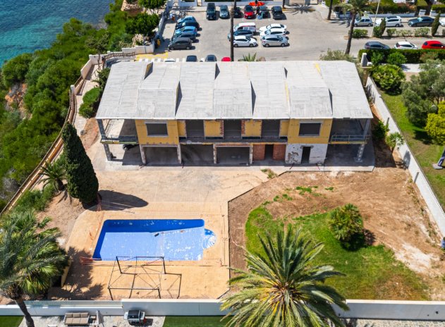 Resale - Villa / House - Orihuela Costa * - Cabo Roig *